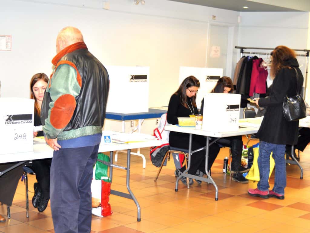 Élections fédérales 2015: Peu de gens voilés!