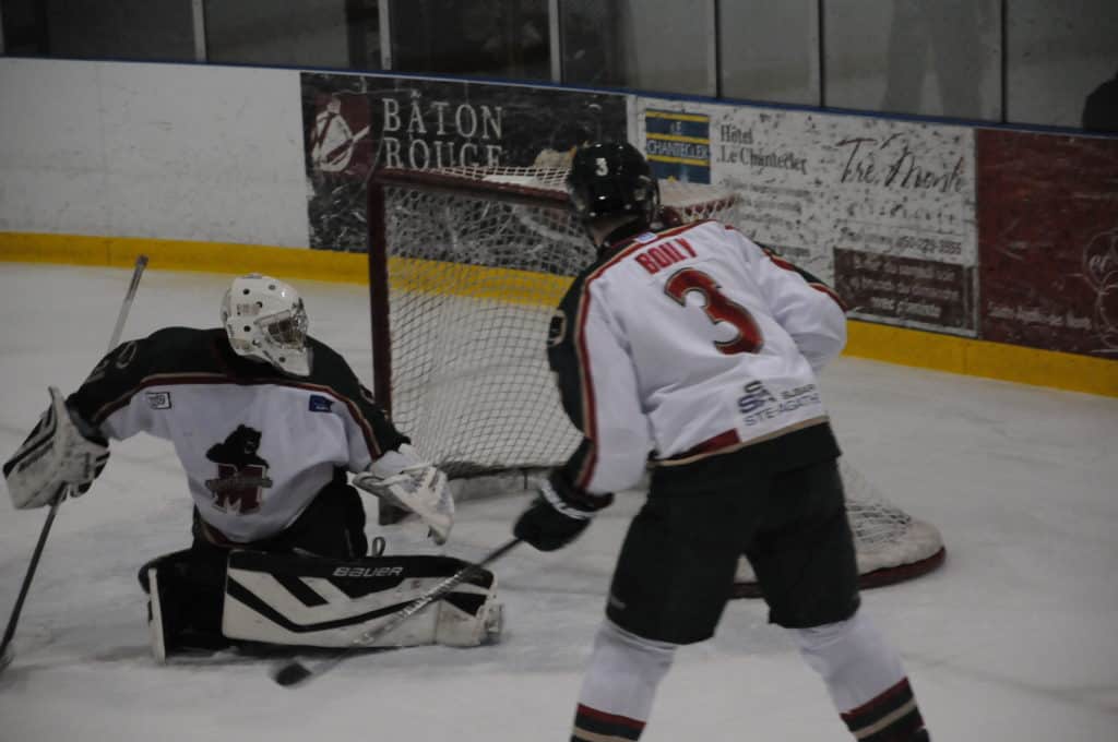 Les Ours échangent Boily contre Boucher