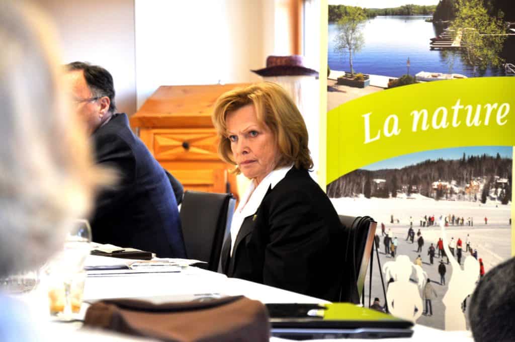 La municipalité de Saint-Adolphe se montre prudente