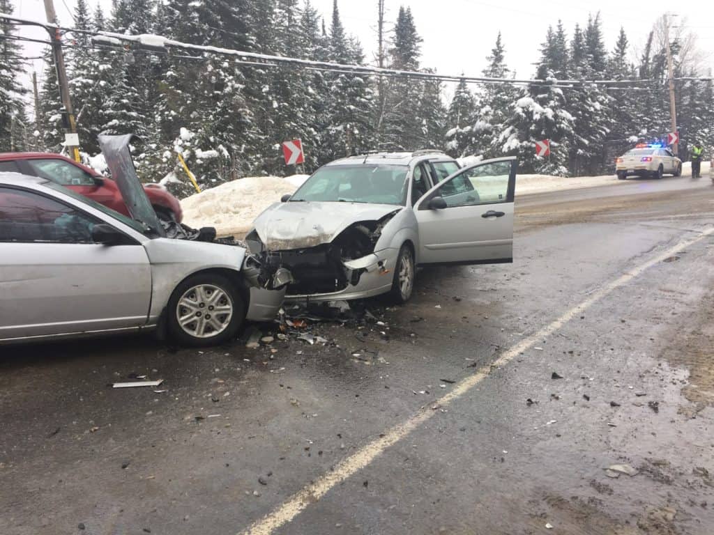 Trois véhicules impliqués dans un accident