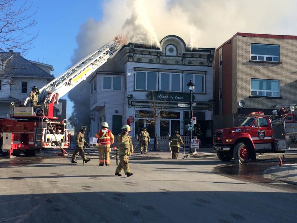 Violent incendie au centre-ville de Sainte-Agathe