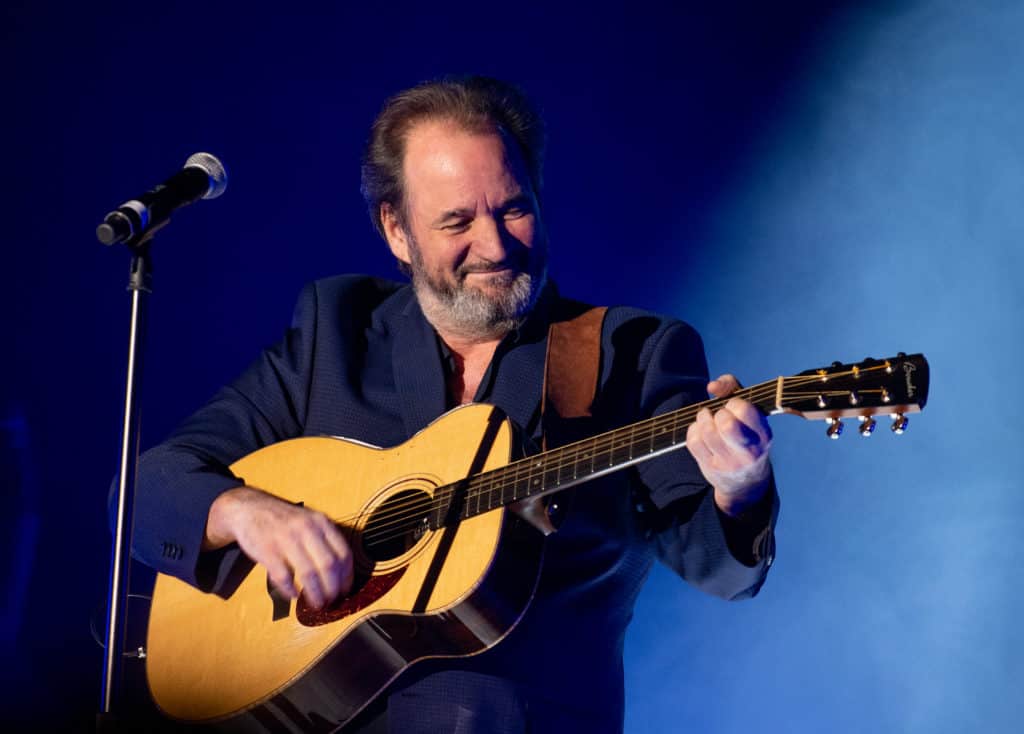 Paul Piché est monté pour la première fois sur la scène du Patriote le 12 octobre pour célébrer 40 printemps de chansons, une soirée mémorable. - Photo gracieuseté -André Chevrier
