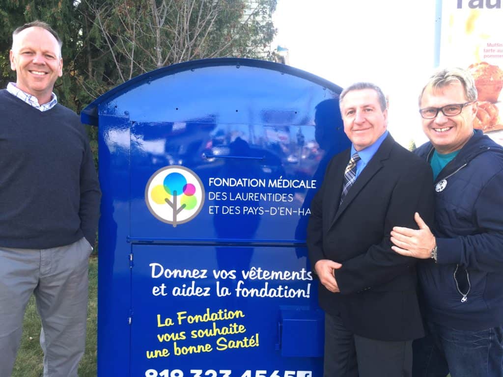 Deux nouvelles cloches de récupération de vêtements installées à Sainte-Agathe