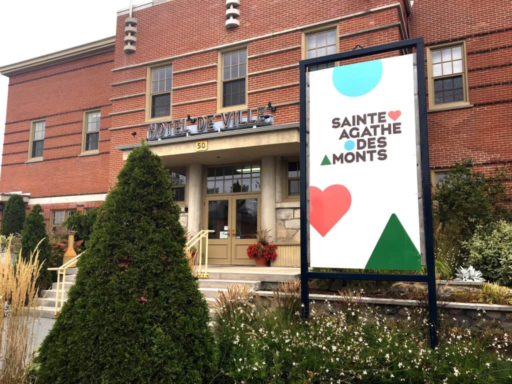 Sainte-Agathe-des-Monts: le dépouillement du vote en direct sur Internet