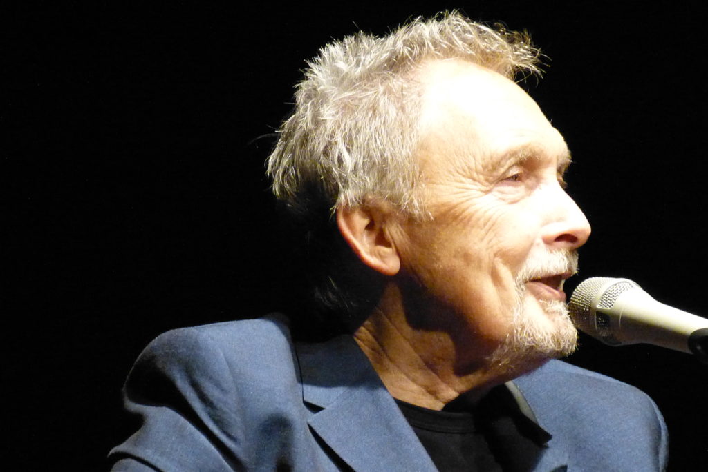 Jacques Michel a retrouvé ses fans ce samedi 7 novembre au Patriote de Sainte-Agathe. - Photo TC Media - Danielle Cloutier