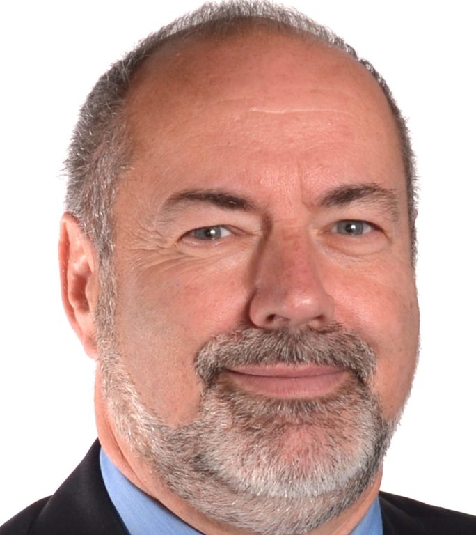 Claude Charbonneau mécontent des hausses salariales au directeur général