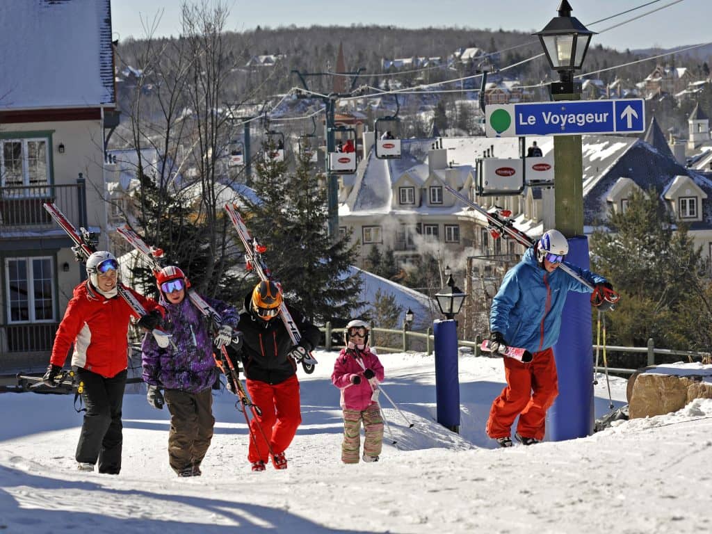 Les mesures sanitaires sont assouplies dans les centres de ski