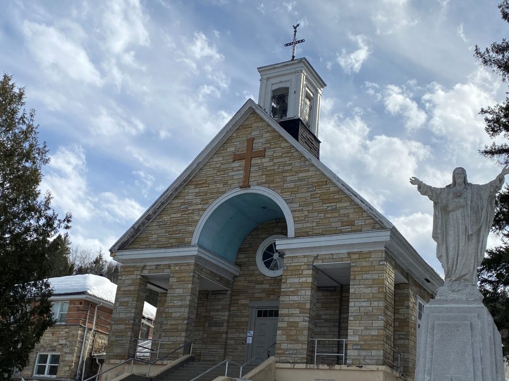 Un soutien financier pour la restauration de l’église de Val-Morin