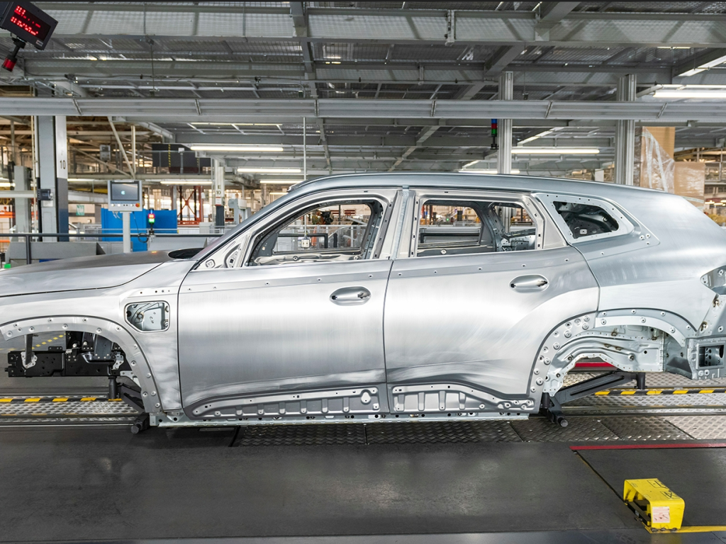 De l’aluminium québécois dans la carrosserie de certaines BMW